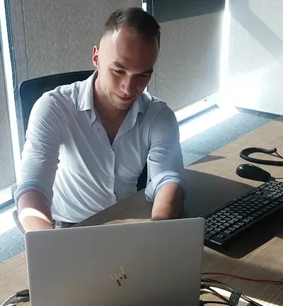 MR. Maciej Rodzajewski : Profesjonalne Sklepy & Strony Internetowe B2B